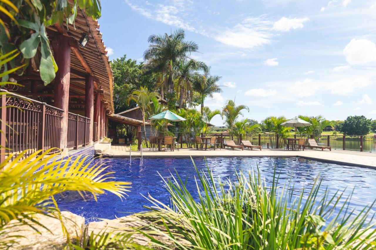 Hotel Fazenda Pacu Inhauma Exterior foto